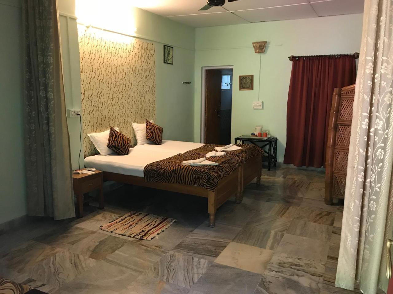 Baaz Jungle Resort Khawasa ภายนอก รูปภาพ